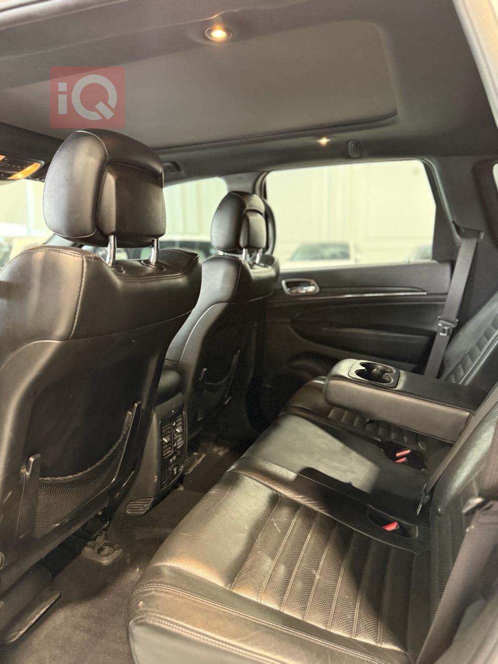 جيب جراند شيروكي